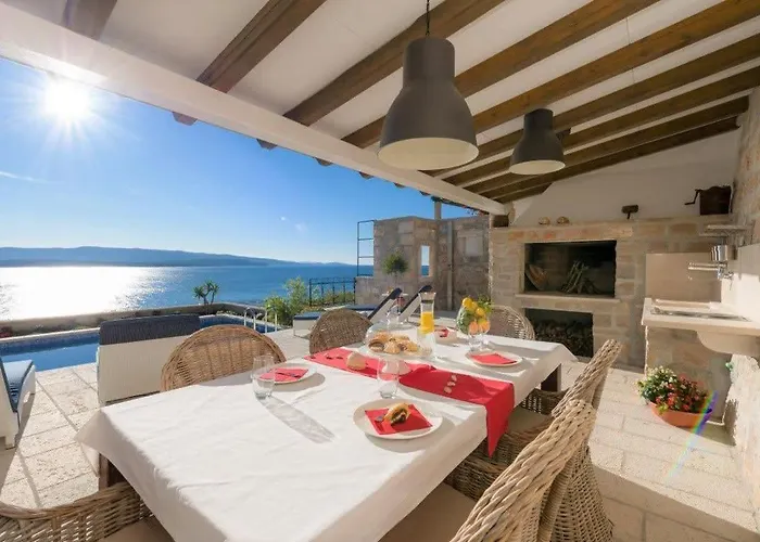 Enticing Sunset With Magnificent Sea Views Vila Murvica (Brac)
